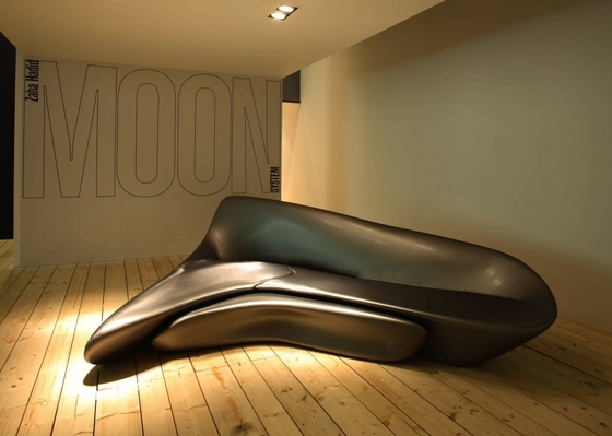 Chine Sofa noir de système de lune avec Ottoman, sofa en cuir moderne de Zaha Hadid de mousse fournisseur