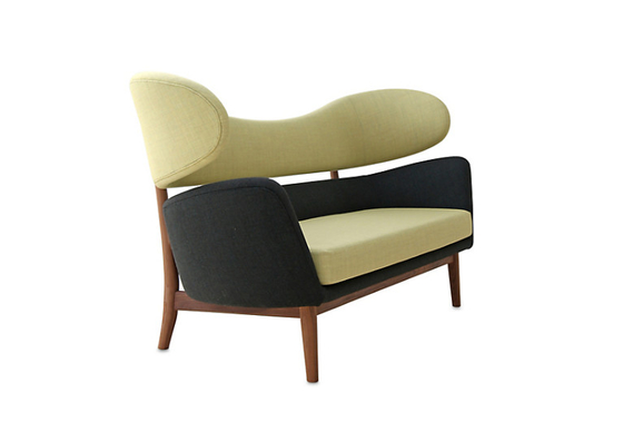 Chine Tissu tapissé moderne de sofa de Baker de Finn Juhl une taille standard 2 ans de garantie fournisseur