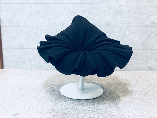 Chine Chaise facile de bras de fibre de verre de fleur conçue par des meubles de maison de Kenneth Cobonpue fournisseur
